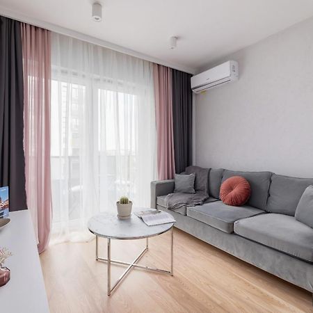 Vetulaniego Apartment With Air Conditioning & Parking By Renters Prestige Kraków Zewnętrze zdjęcie